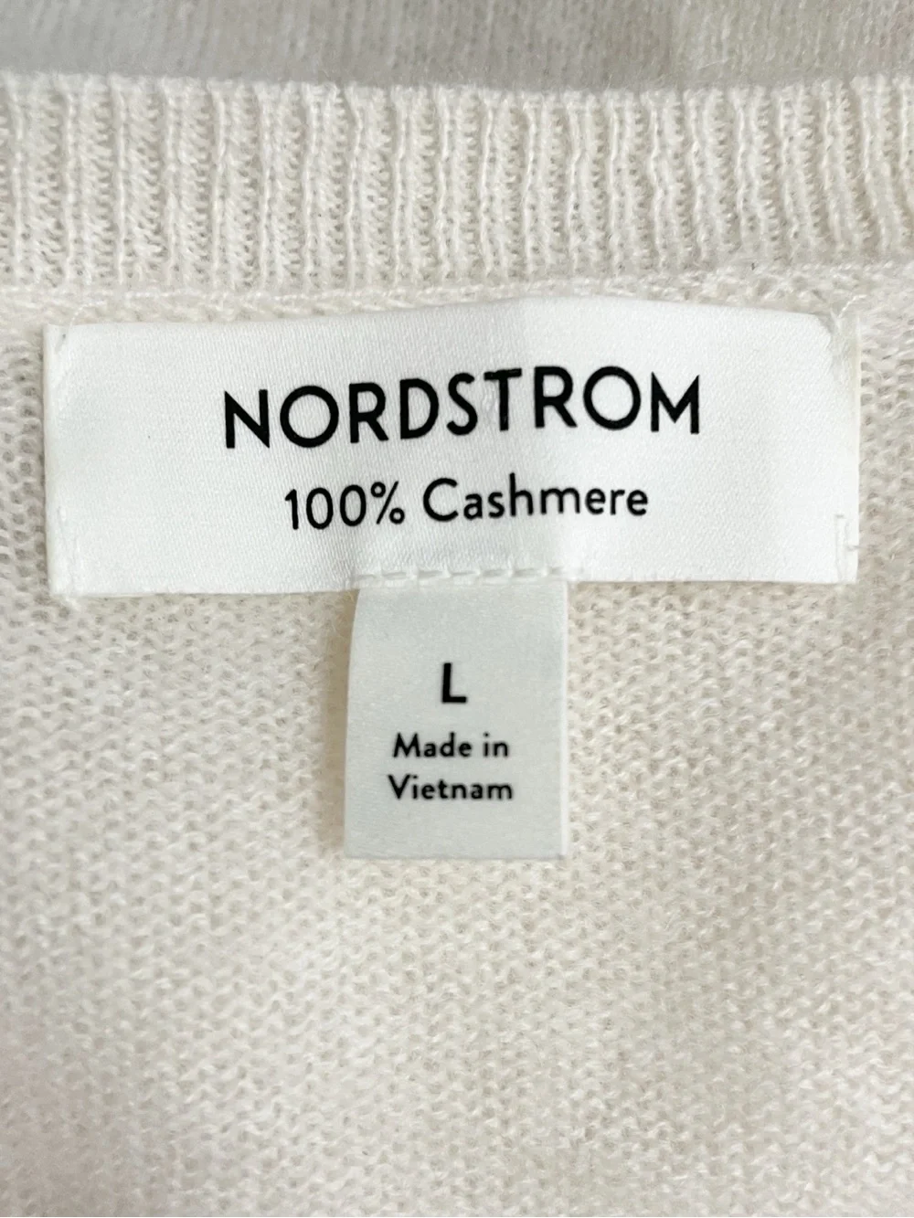 Nordstrom 100% Cashmere Sweater Large Ivory White V Neck Lightweight Pullover